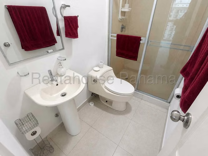 Venta de Apartamento en Bellavista Ph The Seawaves 100 Mts PD