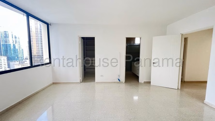 Venta de Apartamento en Obarrio Ph Monaco KF