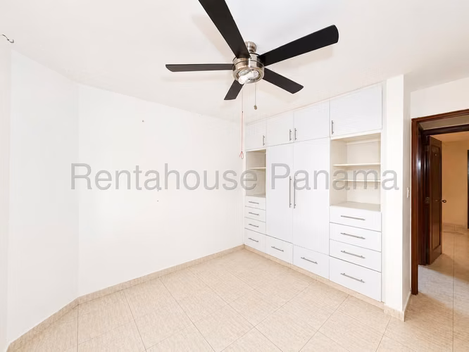 Casa en Venta en Brisas Del Golf RJ