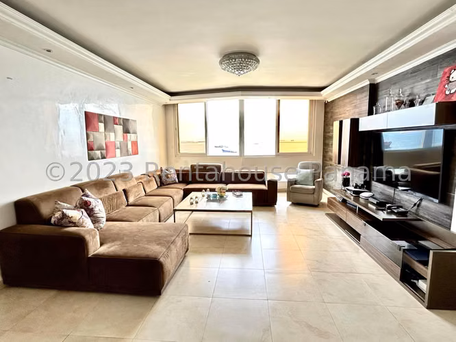Venta de Apartamento en Colon MPM25-1460