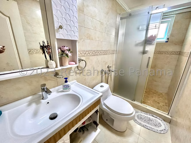Venta de Apartamento en Colon MPM25-1460