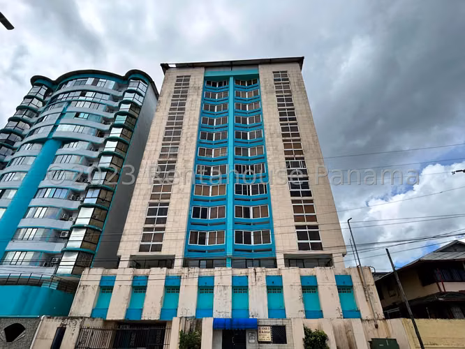 Venta de Apartamento en Colon MPM25-1460
