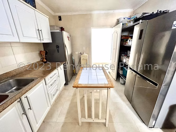 Venta de Apartamento en Colon MPM25-1460