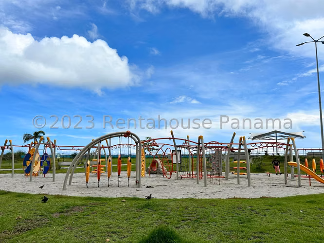 Venta de Apartamento en Colon MPM25-1460