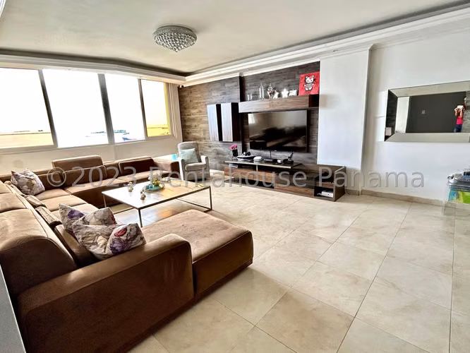 Venta de Apartamento en Colon MPM25-1460