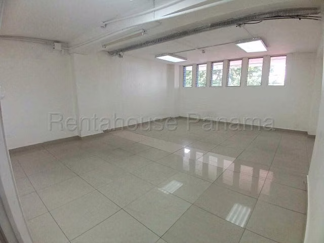 ALQUILER DE EDIFICIO EN BETANIA - Imagen 8