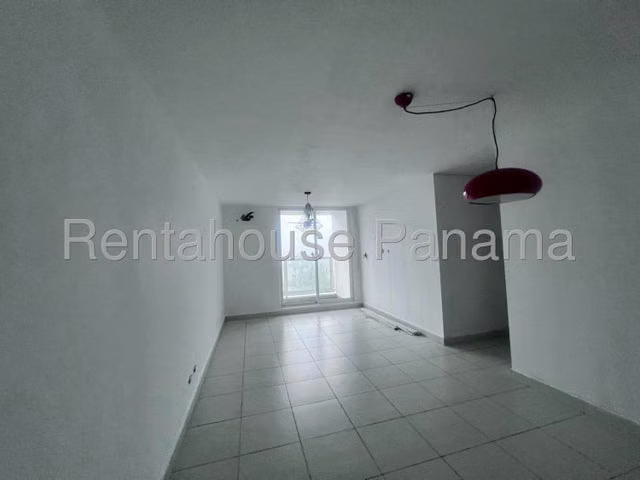 VENTA DE APARTAMENTO EN LAS ACACIAS