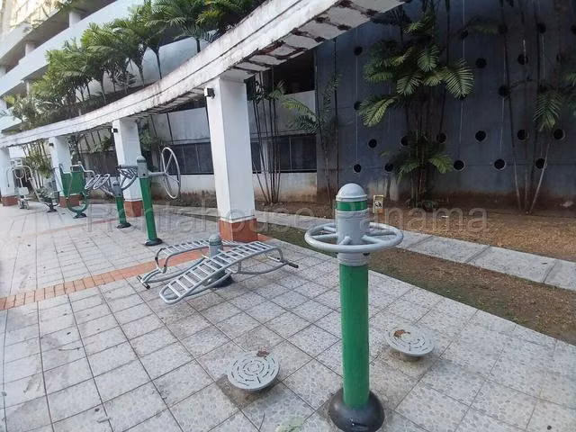VENTA DE APARTAMENTO EN VIA TRANSISTMICA - Imagen 3