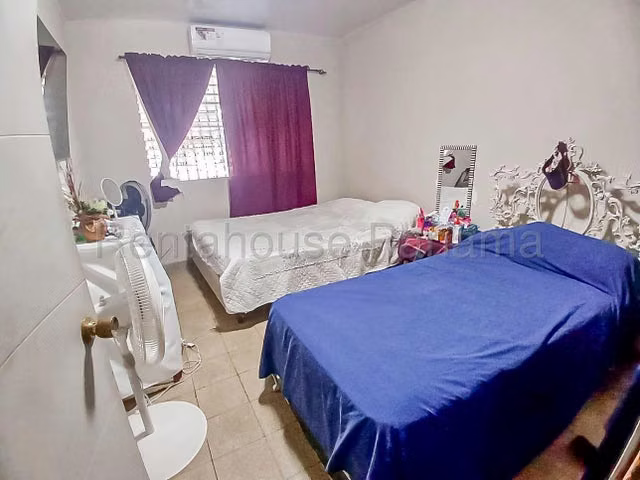 VENTA DE CASA EN CAMPO LIMBERG