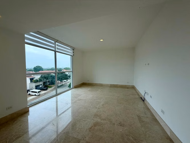 PH SIGNATURE - SANTA MARIA - VENTA