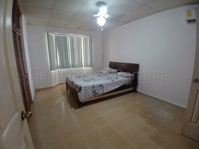 VENTA DE CASA EN VILLA LUCRE