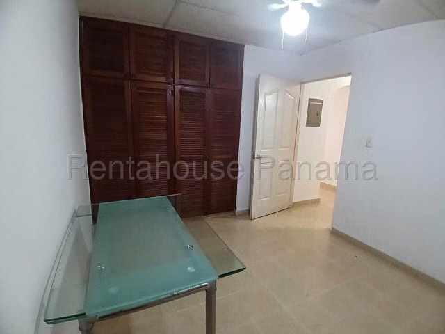 VENTA DE CASA EN VILLA LUCRE