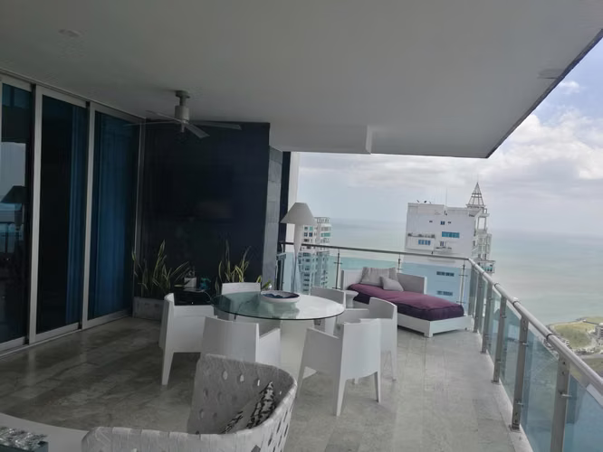 Venta de Apartamento en Punta Pacifica Ph Aqualina NS
