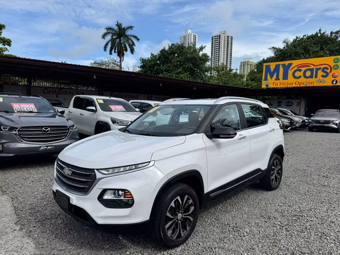 CHEVROLET GROOVE 2023 TECHO PANORAMICO FULL EXTRAS - Imagen 2