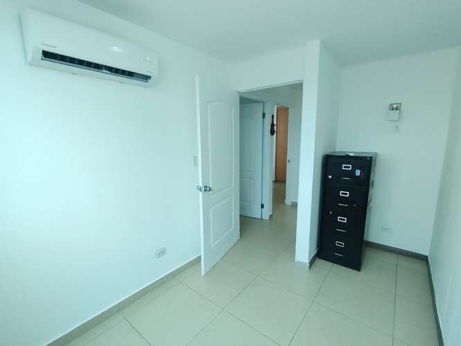 Apartamento En Alquiler | Acceso directo al Parque Omar