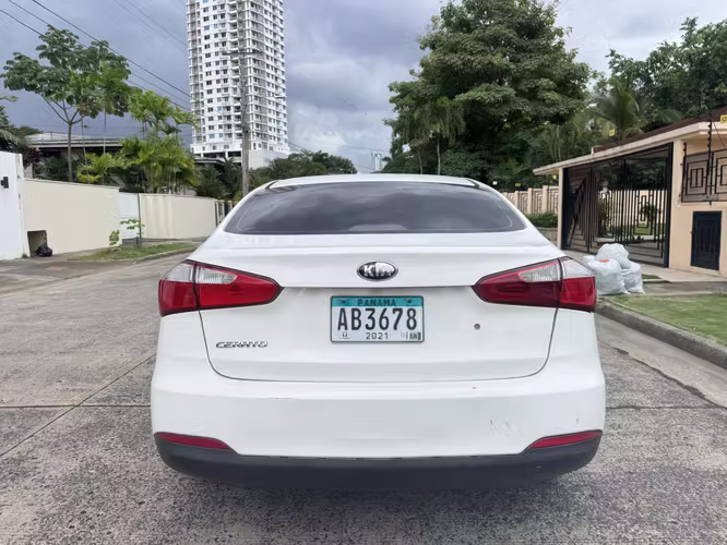 Kia Cerato 2013