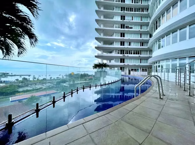 APARTAMENTO CON VISTA AL MAR Y AL CASCO VIEJO - Imagen 19