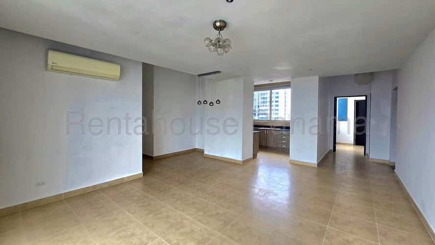 271964. Se vende a precio de remate apartamento 154m, 3 recámaras, CBE