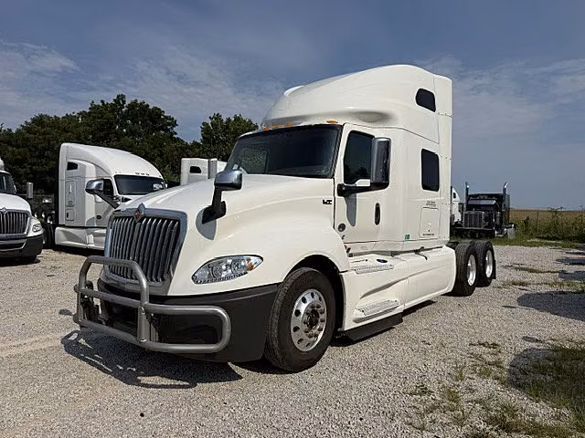 2020 INTERNATIONAL LT - Imagen 2