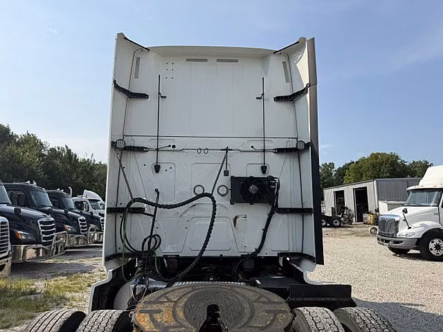 2020 INTERNATIONAL LT - Imagen 7