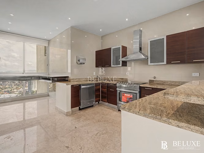 VENTA DE APARTAMENTO REMODELADO EN PH DUPONT, PUNTA PACÍFICA (18)