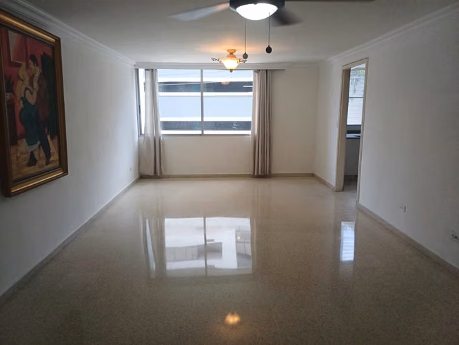 SE ALQUILA APARTAMENTO EN EL CANGREJO