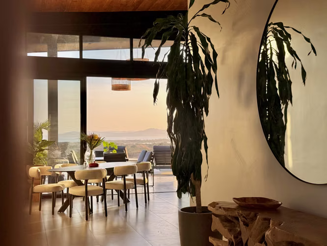 VILLA BAMBÚ – CASA MODERNA CON VISTA AL MAR CERCA DE PLAYA VENAO, PANAMA