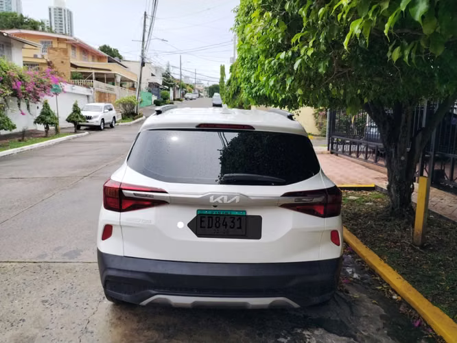 KIA SELTOS 2023 AUTOMÁTICA NEGOCIABLE - Imagen 13