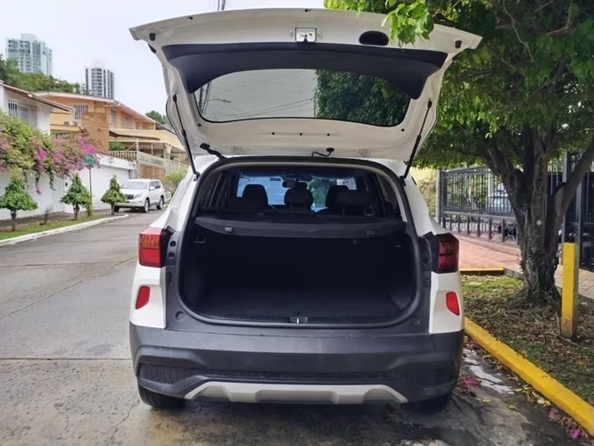 KIA SELTOS 2023 AUTOMÁTICA NEGOCIABLE - Imagen 10