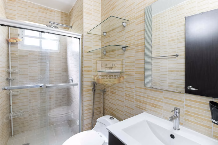 ALQUILER DE APARTAMENTO CON PATIO, ALTAMIRA GARDENS
