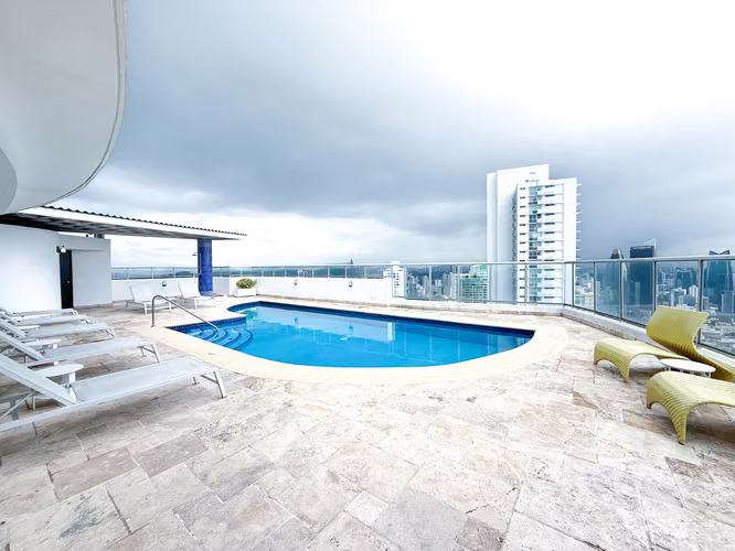 Apartamento de Dos Niveles con Vista al Mar en Sky, con Vistas desde Ambas Recámaras - Imagen 17