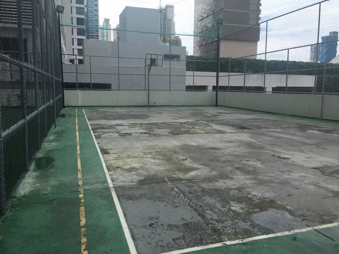 Apartamento en Venta en Avenida Balboa YDU