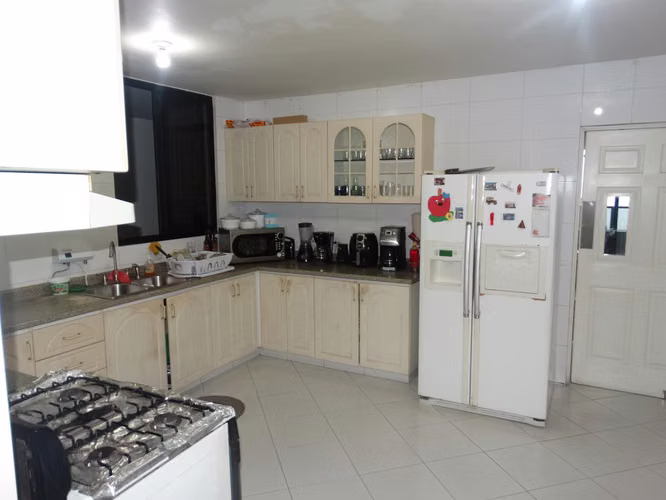 Apartamento en Venta en Avenida Balboa YDU