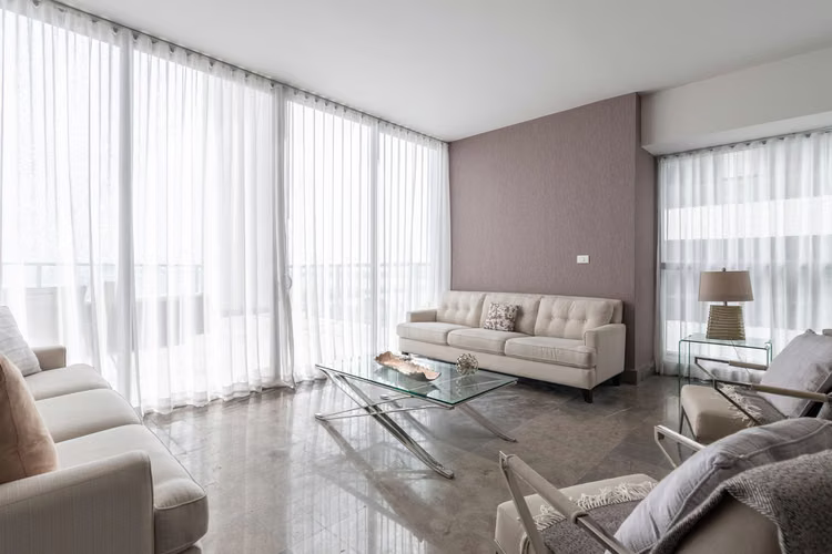 Apartamento Dúplex en Venta en Avenida Balboa YDU