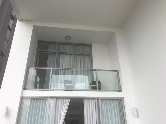 Apartamento Dúplex en Venta en Avenida Balboa YDU
