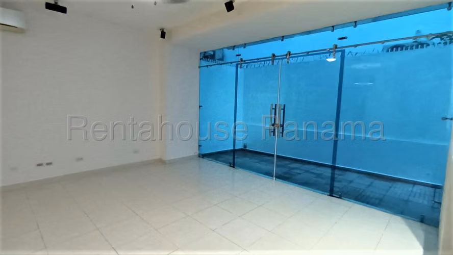 Casa en Alquiler en La Alameda - 27YCG2024 - Imagen 7