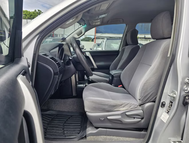 Toyota Land Cruiser Prado TXL - Imagen 9