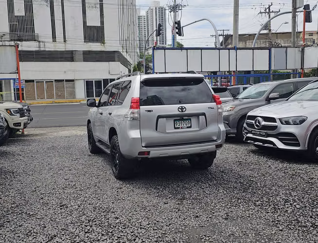 Toyota Land Cruiser Prado TXL - Imagen 5