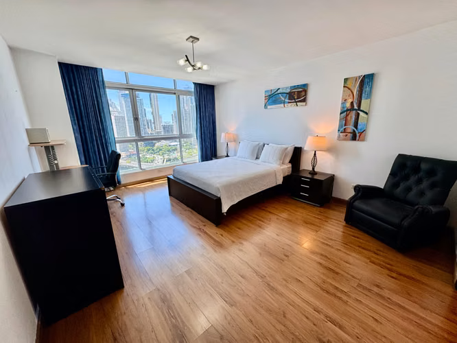 Bayfront Tower · 98 m² · 1 Habitación · Vista a la Bahía - Imagen 4
