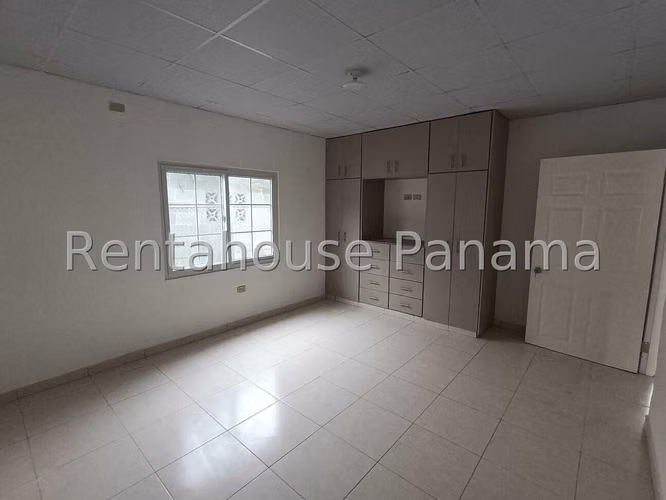 Casa En Venta En Los Santos YS