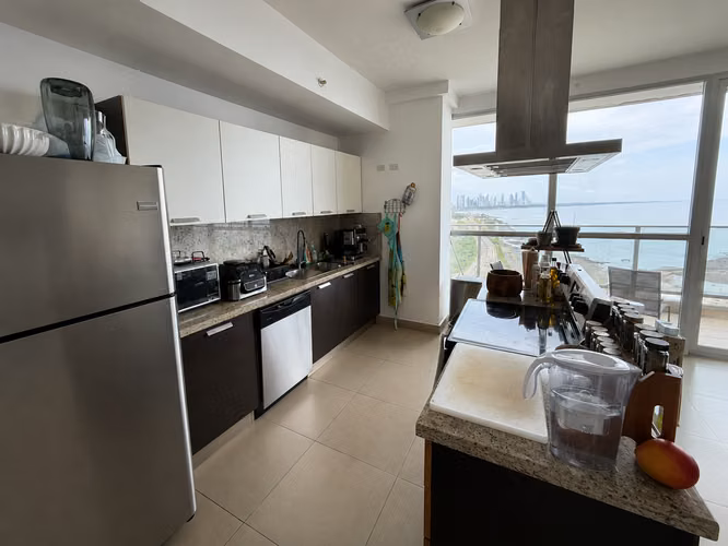Apartamento en Punta Pacifica I amoblado I 1 Rec I con balcón y vista al mar