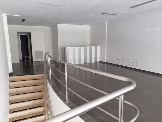 Local Comercial en Alquiler en Obarrio | 196 m² | Planta Baja | Alta Exposición* - Imagen 5