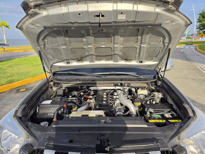 TOYOTA PRADO 2014 TXL DIESEL 24,900 - Imagen 20