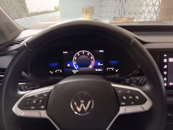 Volkswagen TAOS 2023 - Imagen 6