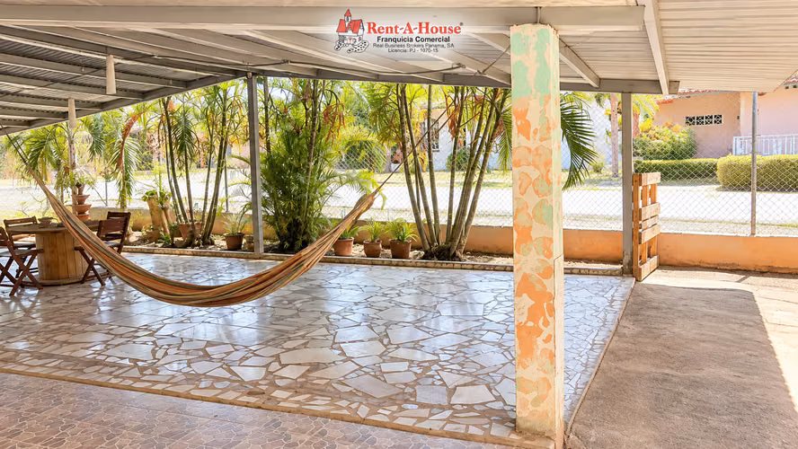 Casa En Venta En Chitré YS