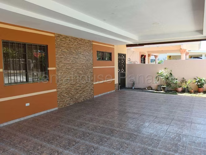 Casa En Venta En Chitré YS - Imagen 13