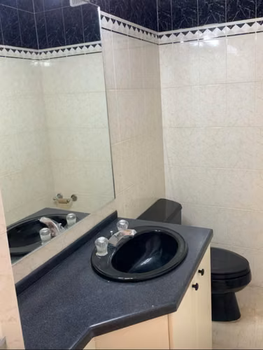 ¡En Alquiler! Exclusivo Apartamento Amoblado de 210 m² con Vista al Mar - Imagen 13