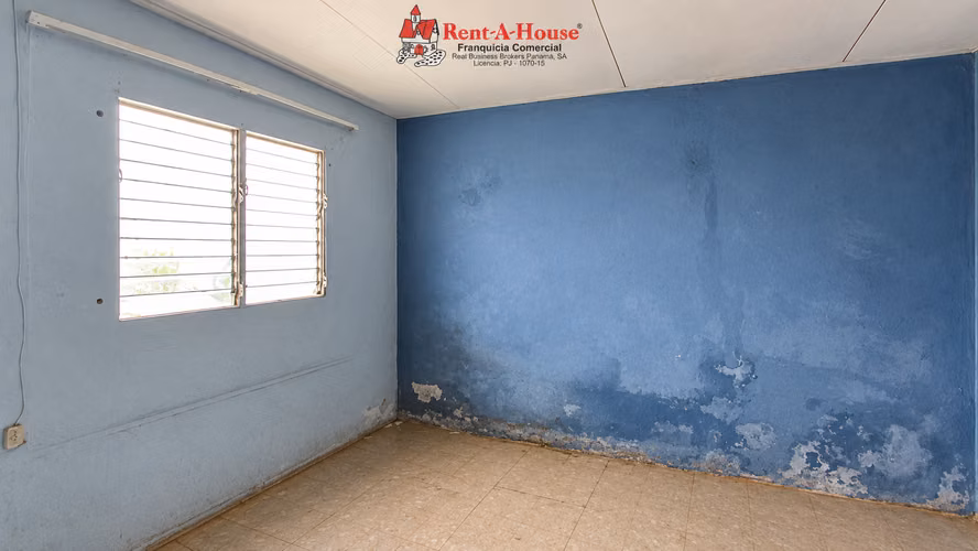 Casa En Venta En Chitré YS