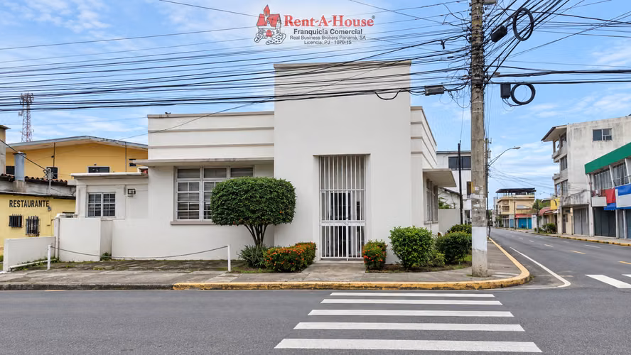 Casa En Venta En Chitré YS