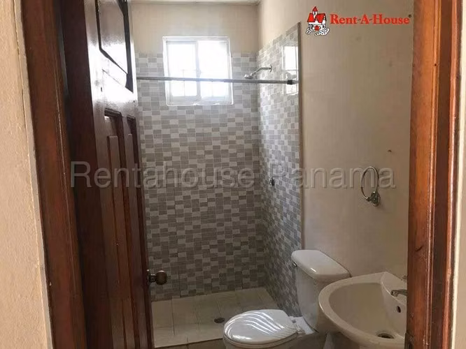 Casa En Venta En Chitré YS - Imagen 9